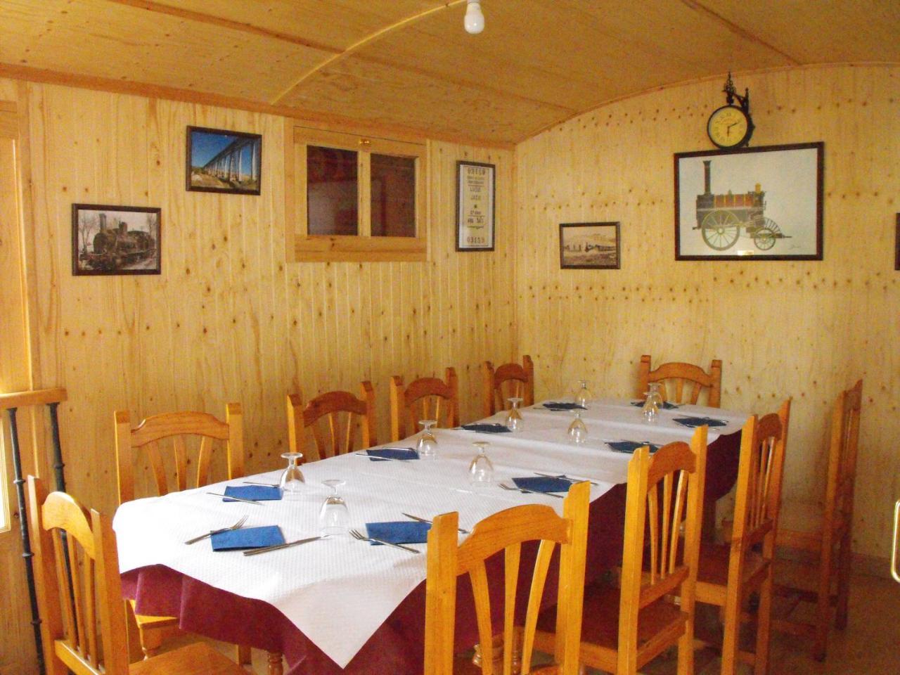 Hostal Nicol'S Hotel Luque ภายนอก รูปภาพ